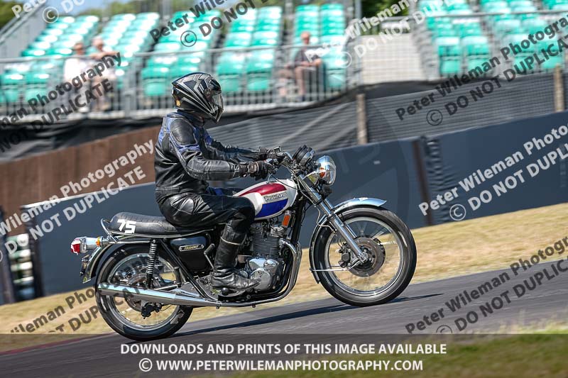 cadwell park;cadwell park photographs;cadwell trackday photographs;enduro digital images;event digital images;eventdigitalimages;peter wileman photography;racing digital images;trackday digital images;trackday photos